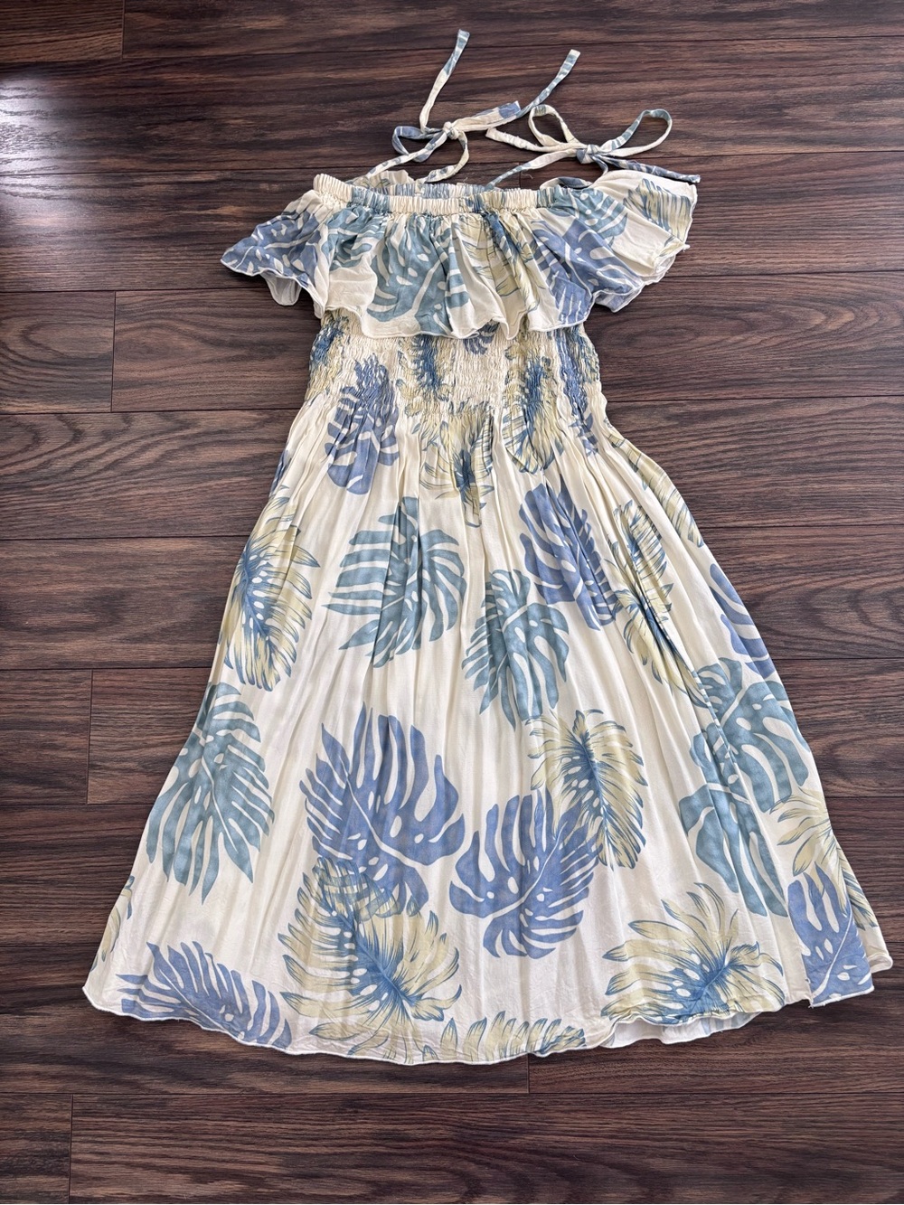 Off-Shoulder Tropical Print Dress in Blue & Cream